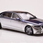 Mercedes Maybach S680 W223 Nautical Blau Cirrus Silber Almost Real 1:18 - image 6 of 8