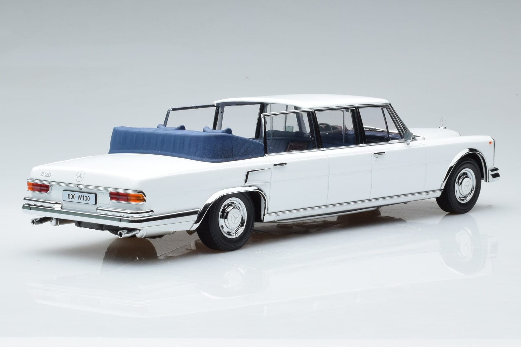 Mercedes 600 Pullman W100 Landaulet Weiß KK-Scale 1:18 KKDC181184 Druckguss — Bild 2 von 6