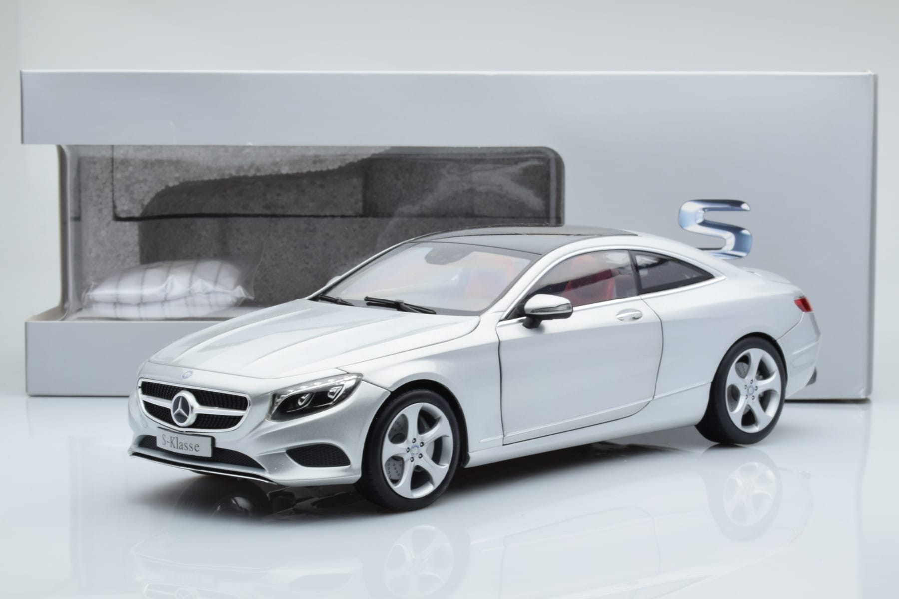 Mercedes S-Class W222 Iridium Silber Norev 1:18 B66961242 Druckguss — Bild 8 von 8