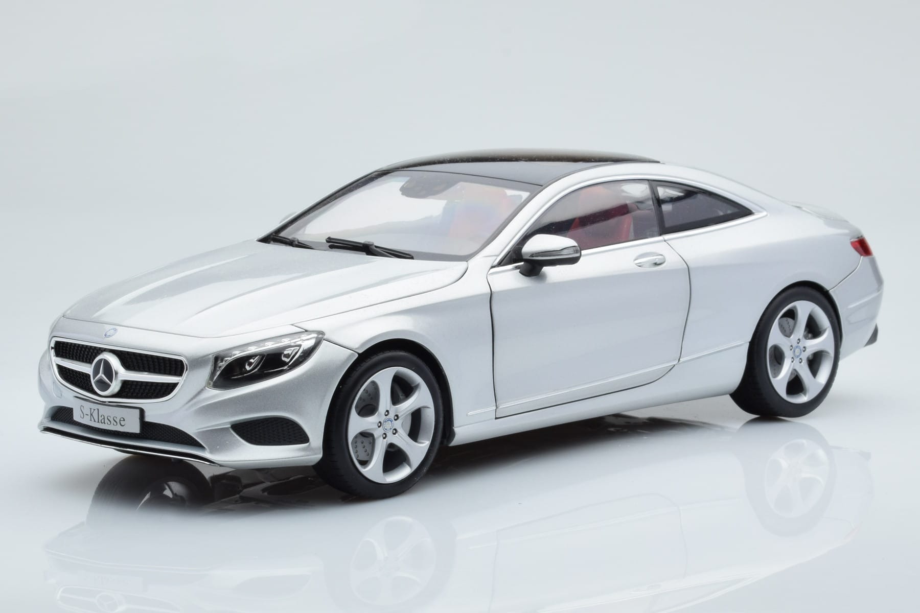Mercedes S-Class W222 Iridium Silber Norev 1:18 B66961242 Druckguss