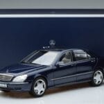 Mercedes S55 AMG W220 Blau Norev 1:18 183817 Druckguss - image 7 of 7