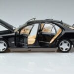 Mercedes S-Class W220 S55 AMG Limitierte Auflage Norev 1:18 183812 Druckguss - image 3 of 7