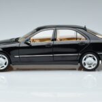 Mercedes S-Class W220 S600 Limitierte Auflage Norev 1:18 183811 Druckguss - image 5 of 8