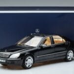 Mercedes S-Class W220 S600 Limitierte Auflage Norev 1:18 183811 Druckguss - image 8 of 8