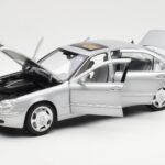 Mercedes S600 W220 Silber Metallic Norev 1:18 - image 2 of 8