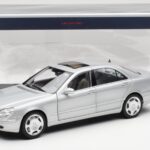 Mercedes S600 W220 Silber Metallic Norev 1:18 - image 8 of 8