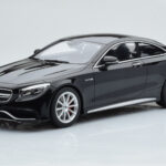 Mercedes AMG S63 C217 Coupe Schwarz GT Spirit 1:18