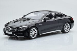 Mercedes AMG S63 C217 Coupe Schwarz GT Spirit 1:18