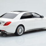 Mercedes AMG S65 W222 Weiß GT Spirit 1:18 - image 2 of 8