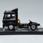 Mercedes SK2 1850 Schwarz IXO 1:43 - image 3 of 6