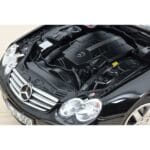 Mercedes SL500 R230 Schwarz Norev 1:18 183840 Druckguss - image 7 of 8
