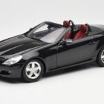 Mercedes SLK R171 Obsidian Schwarz Metallic Minichamps 1:18 B66962319