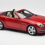 Mercedes SLK R172 Designo Zirkon Rot Minichamps 1:18 B66960513 - image 6 of 8