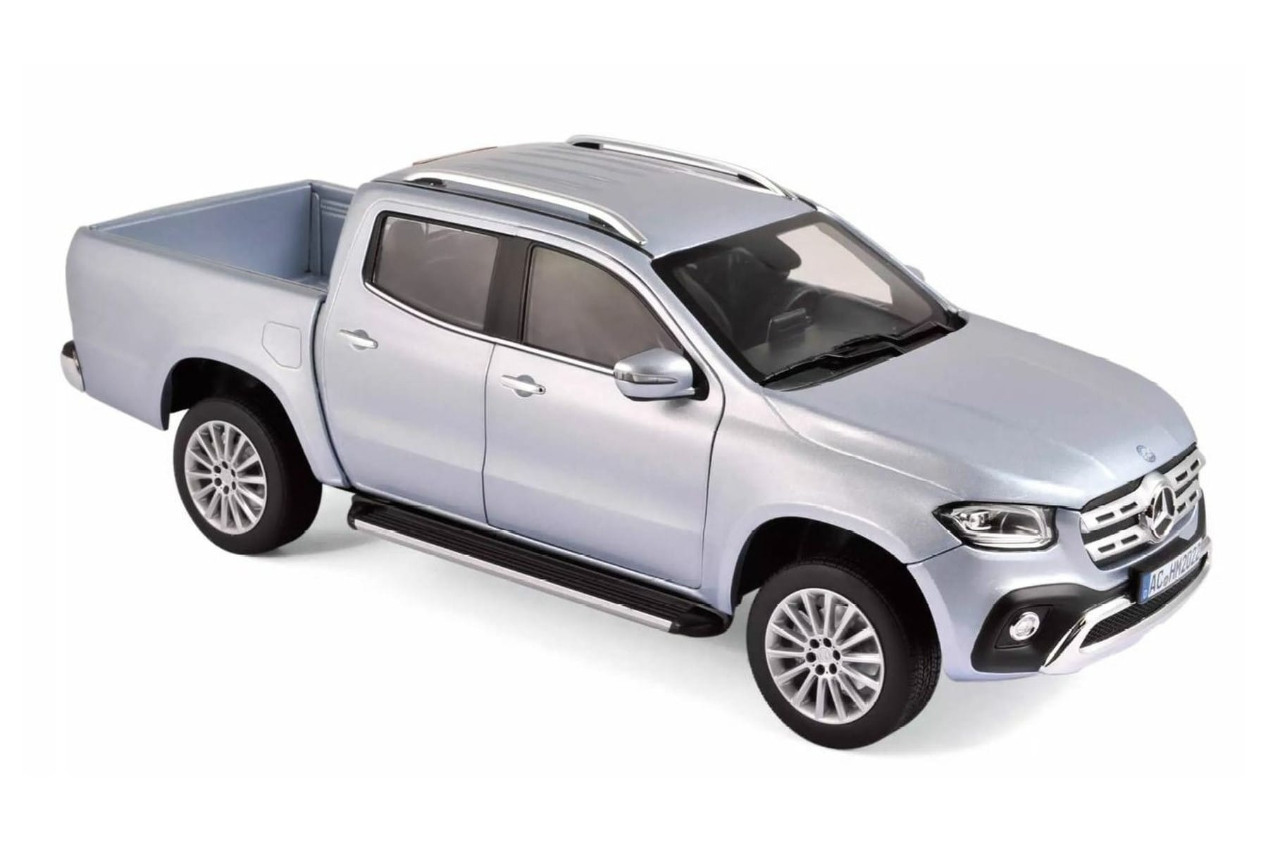 Mercedes X-Class Silber Norev 1:18 183420 Druckguss