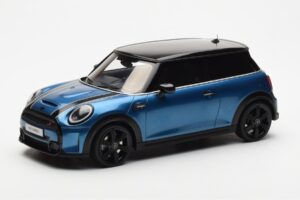 Mini Cooper S F56 Island Blau Otto 1:18 OT982