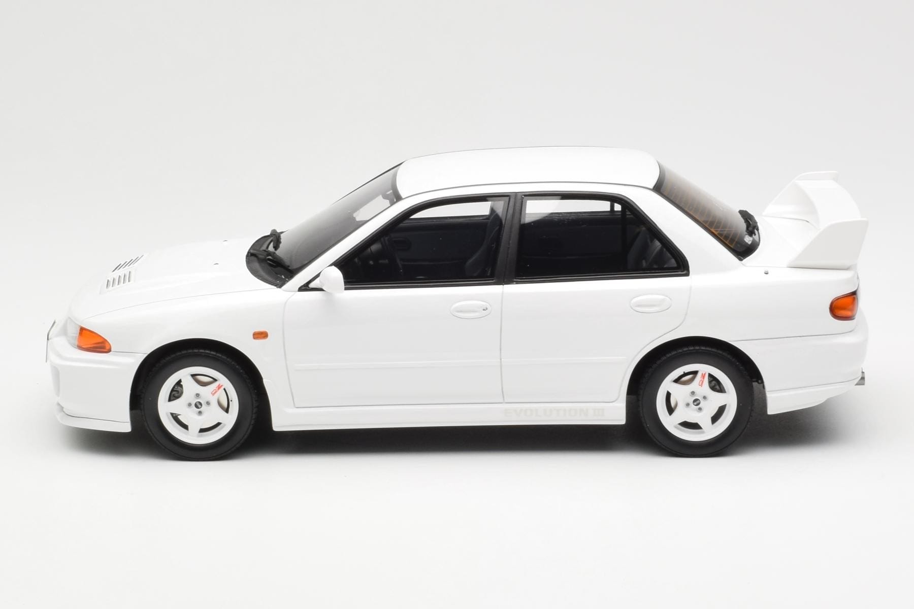 Mitsubishi Lancer Evo III Scotia Weiß Otto 1:18 OT1065 Resin — Bild 3 von 6