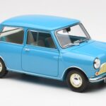 Morris Mini Minor Blau Kyosho 1:18 08964BL - image 6 of 8