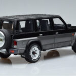 Nissan Patrol GR Y60 Grau Otto 1:18 - image 2 of 6