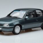 Opel Kadett E GSi Blau Metallic Norev 1:18 183614 Druckguss