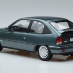 Opel Kadett E GSi Blau Metallic Norev 1:18 183614 Druckguss - image 5 of 6