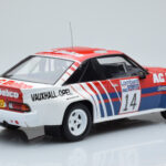 Opel Manta 400 #14 J. McRae / I. Grindrod RAC Rally 1985 IXO 1:18 - image 2 of 6