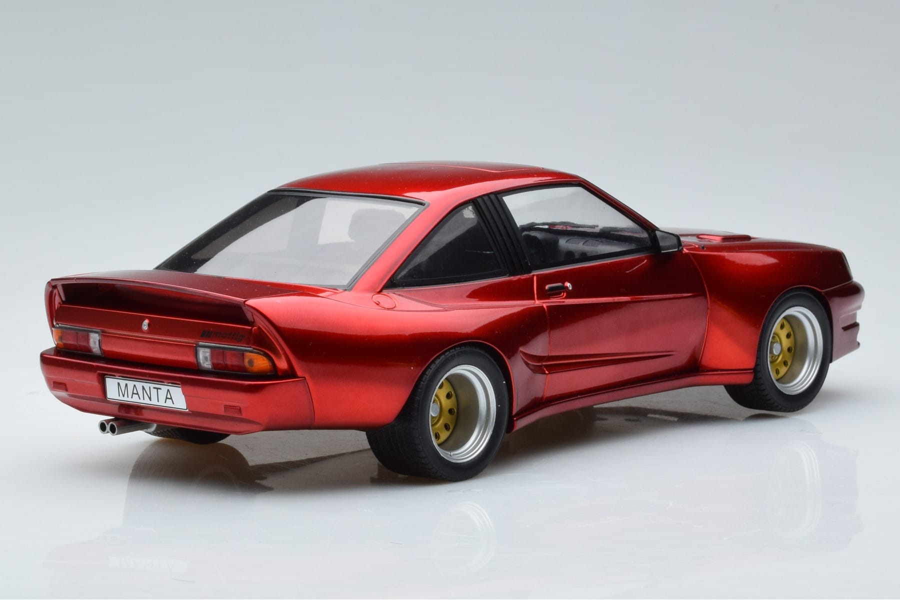 Opel Manta B Mattig Rot MCG 1:18 MCG18424 Druckguss — Bild 2 von 6