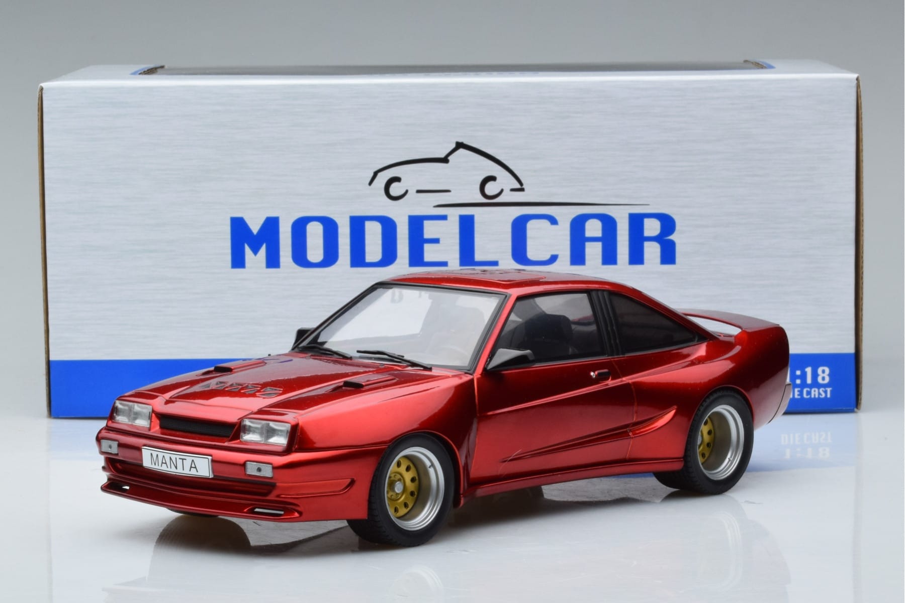 Opel Manta B Mattig Rot MCG 1:18 MCG18424 Druckguss — Bild 6 von 6