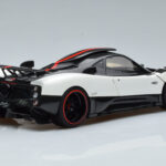 Pagani Zonda Cinque Weiss Benny Almost Real 1:18 - image 3 of 12