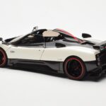 Pagani Zonda Cinque Roadster Weiß Benny Almost Real 1:18 - image 7 of 8