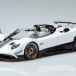 Pagani Zonda HP Barchetta Carbon Fiber Weiß LCD 1:18 LCD18009 WH Druckguss