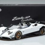 Pagani Zonda HP Barchetta Carbon Fiber Weiß LCD 1:18 LCD18009 WH Druckguss - image 9 of 9