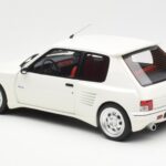 Peugeot 205 Dimma Weiß Otto 1:18 OT681 - image 5 of 6