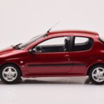 Peugeot 206 S16 Rot Otto 1:18 - image 3 of 6
