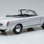 Peugeot 404 Cabriolet Silber Norev 1:18 - image 3 of 8