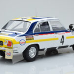 Peugeot 504 Ti #4 T. Makinen / H. Liddon Rally Morocco 1975 IXO 1:18 - image 2 of 6