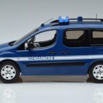 Peugeot Partner Gendarmerie Norev 1:18 184895 Druckguss - image 3 of 6