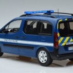Peugeot Partner Gendarmerie Norev 1:18 184895 Druckguss - image 5 of 6