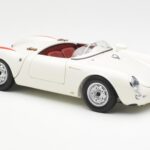 Porsche 550 Spyder 70 Jahre Edition Weiß Schuco 1:18 450033300 - image 6 of 8
