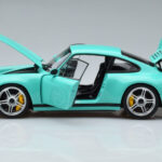 Porsche 911 964 RUF SCR Pearl Mint Grün Almost Real 1:18 - image 4 of 10
