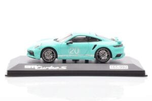 Porsche 911 992 Turbo S Mint Grün Minichamps 1:43 WAP0209070N003