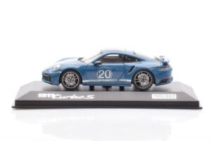 Porsche 911 992 Turbo S Oslo Blau Minichamps 1:43 WAP0209050N001