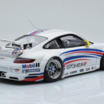 Porsche 911 997 GT3 RSR #1 Presentation Car 2007 AUTOart 1:18 - image 3 of 8