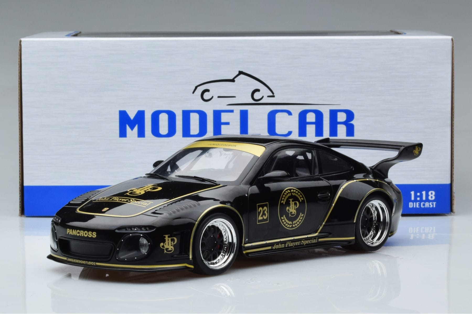 Porsche 911 997.2 RWB n23 Old New JPS MCG 1:18 MCG18326 Druckguss — Bild 6 von 6