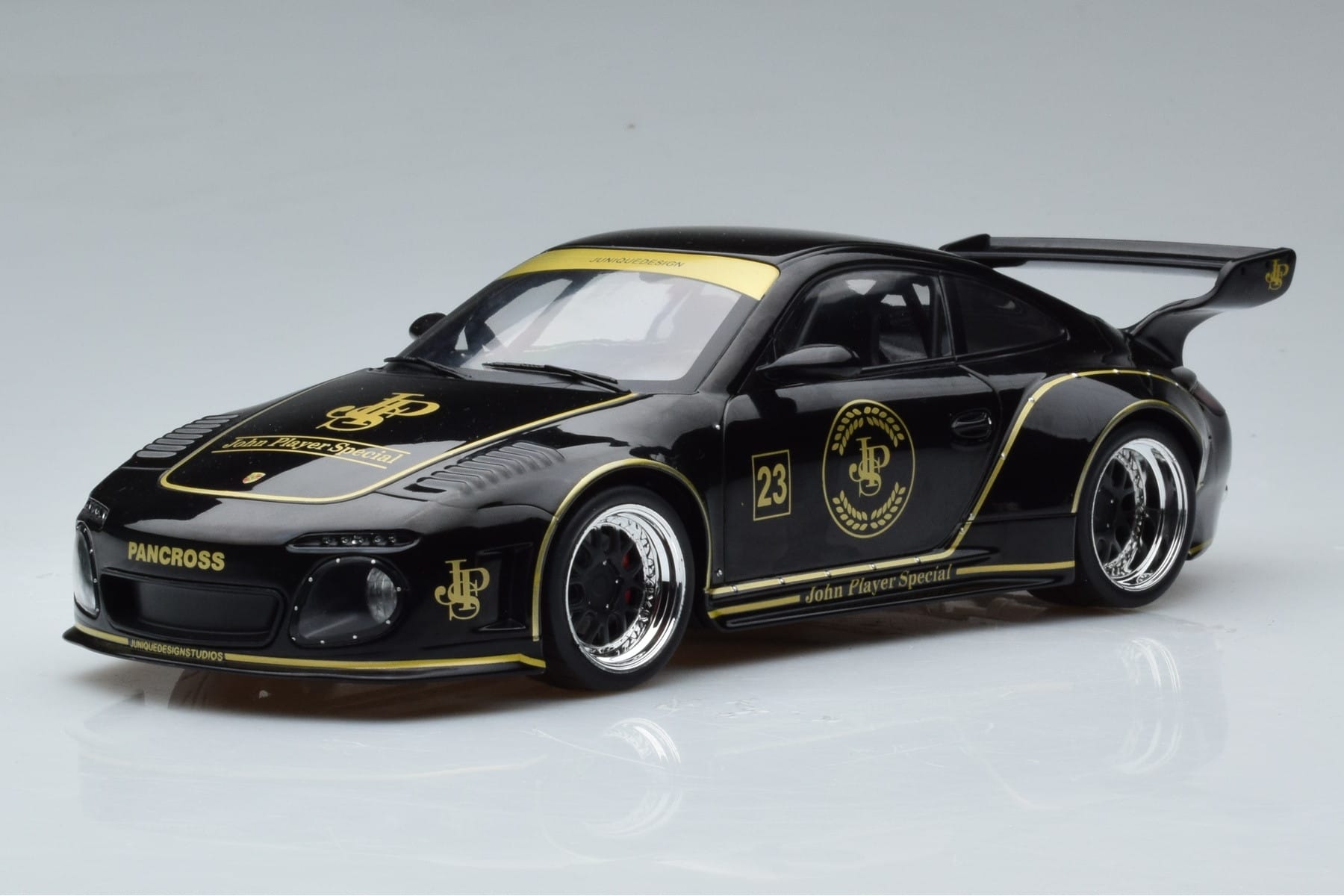 Porsche 911 997.2 RWB n23 Old New JPS MCG 1:18 MCG18326 Druckguss