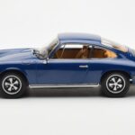 Porsche 911 S 901 Blau Norev 1:18 - image 3 of 6
