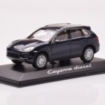Porsche Cayenne 9PA Diesel Dunkelblau Minichamps 1:43 - image 2 of 4