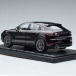 Porsche Cayenne Turbo Coupe Mahagoni Norev 1:18 WAP0213190K Druckguss - image 6 of 8
