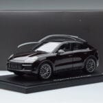 Porsche Cayenne Turbo Coupe Mahagoni Norev 1:18 WAP0213190K Druckguss - image 8 of 8