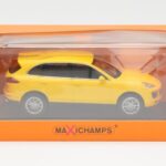 Porsche Cayenne 92A Gelb MaxiChamps 1:43 - image 4 of 4