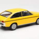 Renault 15 TL Gelb Schwarz Norev 1:18 185351 - image 2 of 6